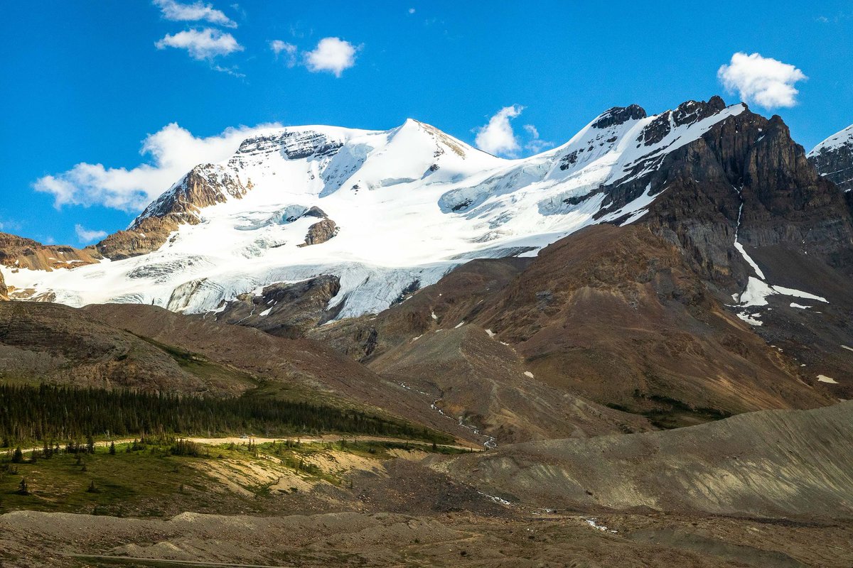 GeoCacheToronto's tweet image. Happy 110 years ParksCanada the outdoors find the lost person in me and heals me.
