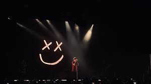SarahisListeni1's tweet photo. @iHeartRadio @Bloom1905 VOTE LOUIES NOT SO HARD JUST VOTE PLEASE
LOUIES SUPREMACY
LOUIES FINISHING STRONG
PROUD OF LOUIS TOMLINSON
I vote #Louies for #BestFanArmy at the #iHeartAwards https://t.co/MegMI13pGX