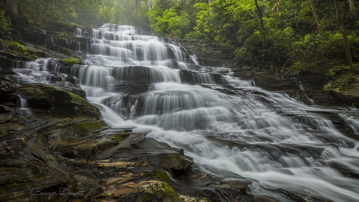 BoozerDPhoto's tweet image. A #WaterfallWednesday shot. 
.
.
.
#waterfall #waterfalls #nationalforest #hiking #hikingadventures #explorenorthgeorgia #blueridgemountains #appalachia #outdoors #trails