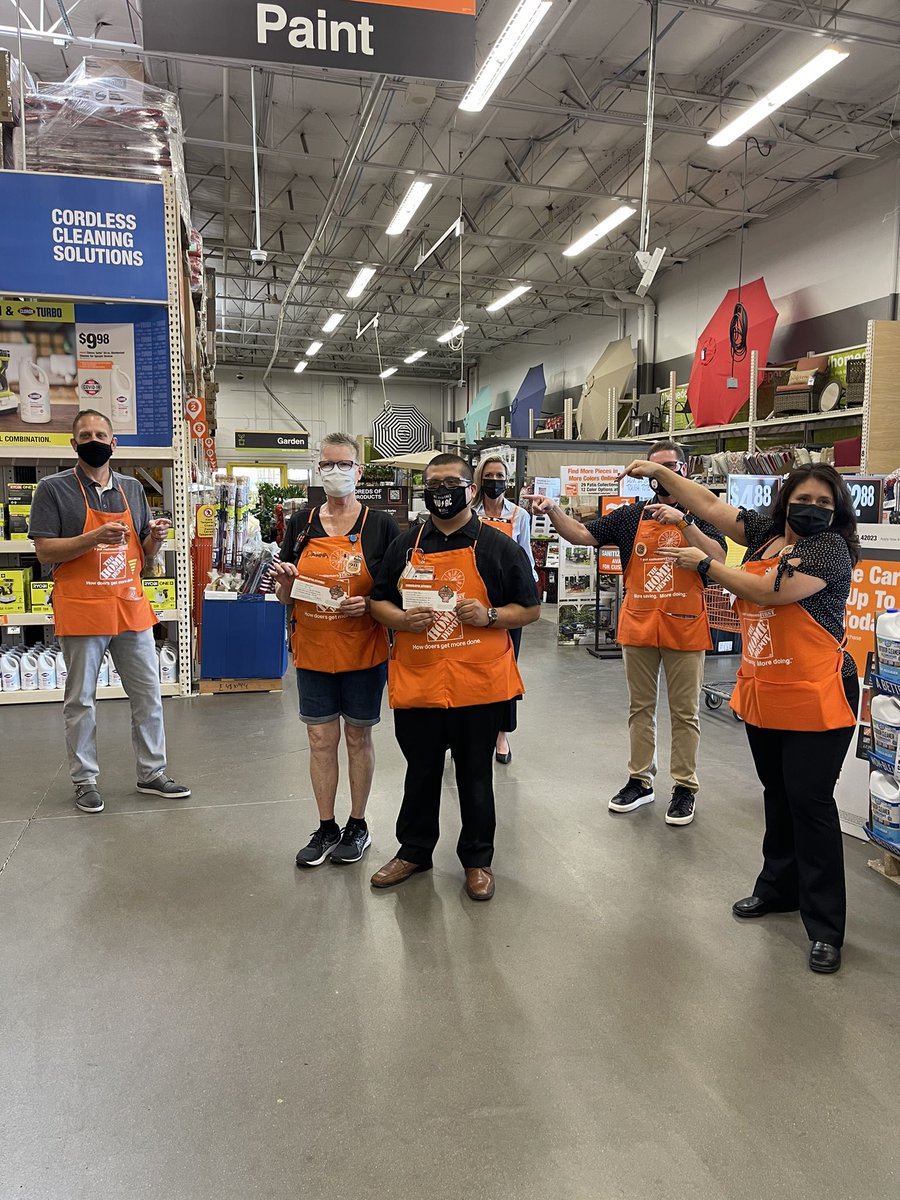 Haydn Chilcott (@haydnchilcott) on Twitter photo Had a great day in PAC Mountain Desert with Sheldon and team. Special shout out to Blue and Rossanna! <a href="/WesternTHD/">WesternDivisionTHD</a> <a href="/Danit12/">Dani Tillman</a> <a href="/DJJKsanchez/">Donny Sanchez</a> <a href="/CgwilsonChris/">Chris Wilson</a> Had a great day in PAC Mountain Desert with Sheldon and team. Special shout out to Blue and Rossanna! <a href="/WesternTHD/">WesternDivisionTHD</a> <a href="/Danit12/">Dani Tillman</a> <a href="/DJJKsanchez/">Donny Sanchez</a> <a href="/CgwilsonChris/">Chris Wilson</a>