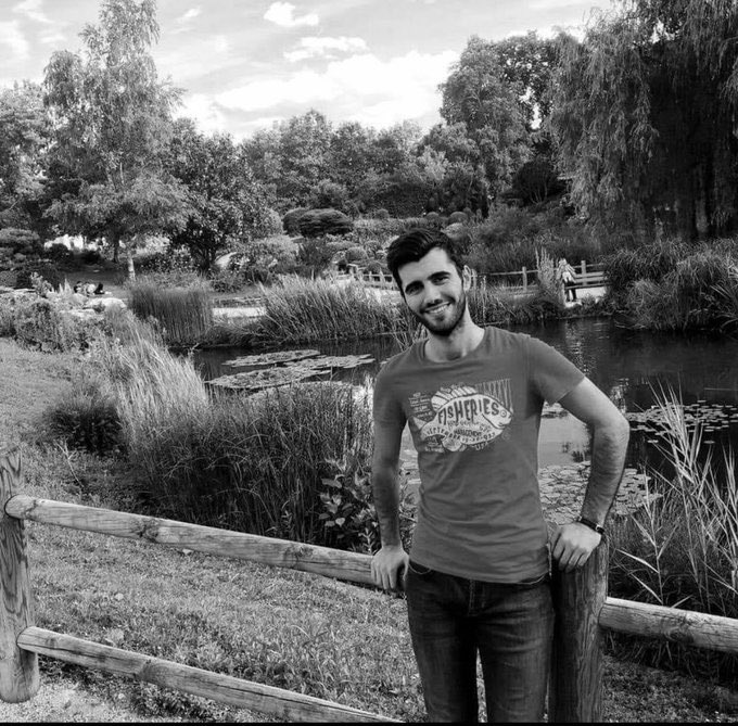 son anlarına şahit olduk, gözlerimizin önünde yaşandı her şey. aklım hala almıyor, sana bunu yaşatan o caniler en ağır cezayı alacak. sen rahat uyu güzel arkadaşım. SENİN ADALETİN İÇİN SAVAŞACAĞIZ! #mertcankayaicinadalet