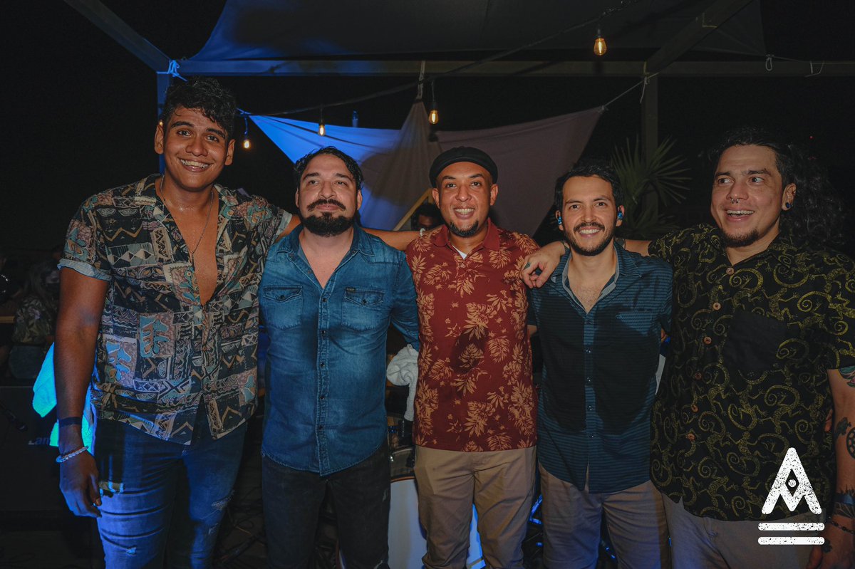 🎶 “Solo quiero, darle tiempo” 🎶 Volver después de tanto tiempo fue una experiencia fuera del planeta 🔥🛸🖖🏻 #llevarteamarte #gig #llamcoincidencias