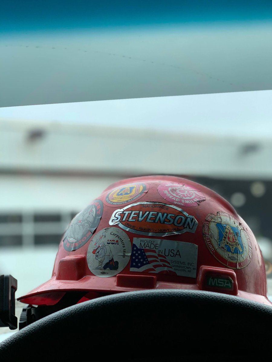 MidAmCarpenters's tweet image. Happy #HardhatWednesday from #Local272’s Alex Chmura! Show your #UnionPride and DM your photos or send to info@carpentersunion.org.

#UnionCarpenters #CRCarpenters #UnionProud #skilledtrades