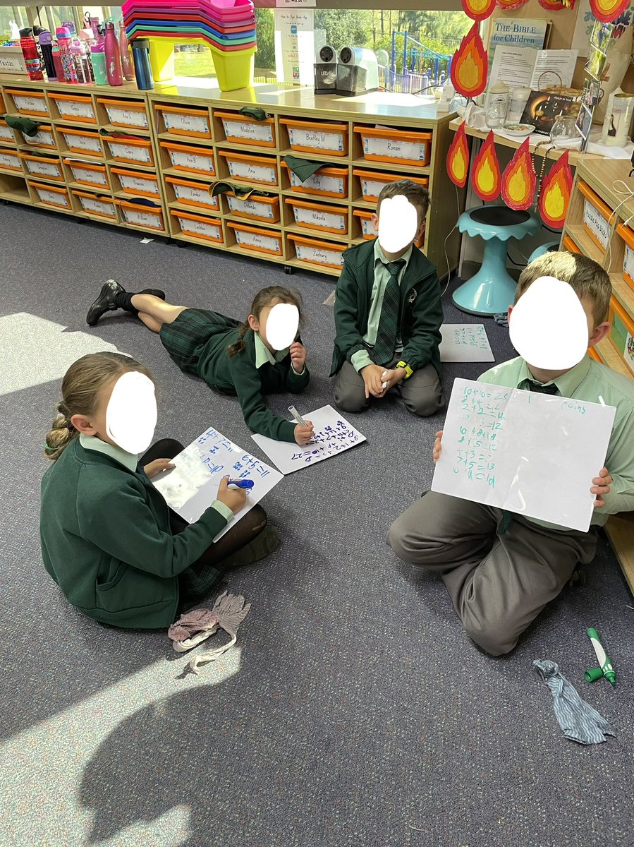 AlyshaCraig8's tweet photo. Had some fun using playing cards for simple addition yesterday in year 1, the kids loved it! 
#acuedu_p https://t.co/Xy4JjHCopq