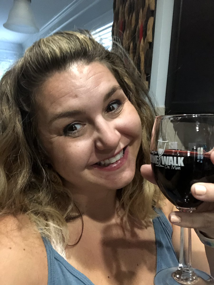 JennTalty's tweet photo. Cheers and Happy Wednesday.  By the way, every.single.time! I have to say Wed Nes Day in order to spell Wednesday. https://t.co/KabMaX1cpY