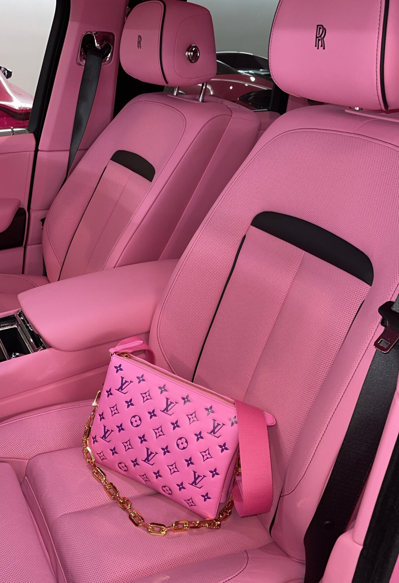 Jeffree Star on X: Pink lifestyle 👅  / X