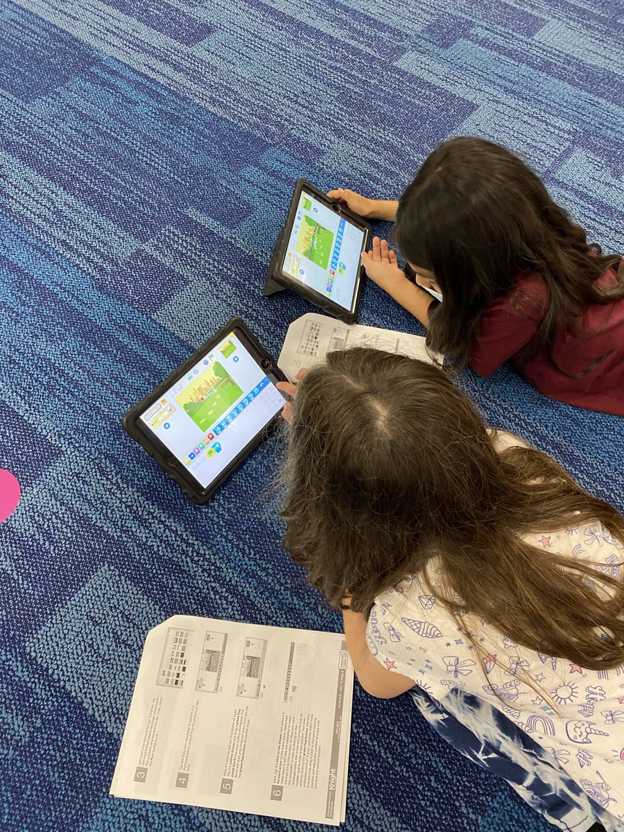montgomery_lib's tweet photo. Day 3 of Jam in a Box! Students read The Very Hungry Caterpillar by Eric Carle then used Scratch Jr to design their own caterpillar and code it to go up a tree. They are so very creative! @YouthCodeJam @Rackspace @NEISDLibrary https://t.co/5nK1aSSLPh
