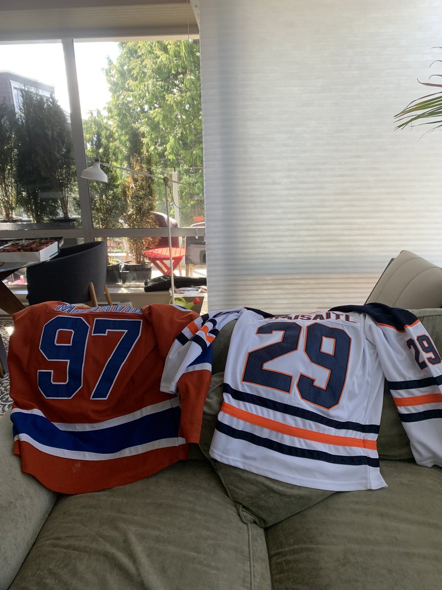 Emerson Hrynyk tweet media