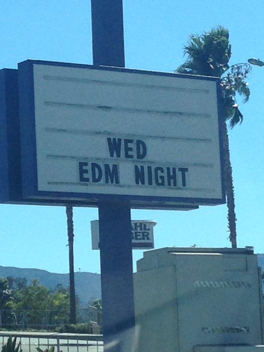 RSR_CPA's tweet photo. .@EdmontonOilers Found this here in Southern California a few years back. Let’s go! https://t.co/8H36iS2Uvo