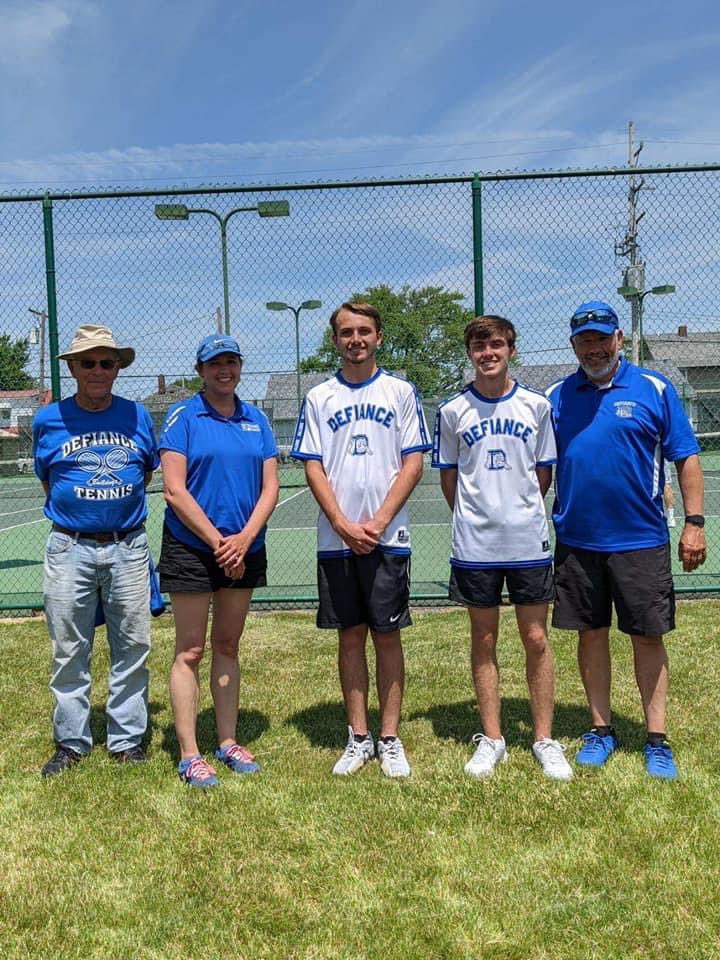 DefiBulldogs's tweet image. Tennis Doubles Team of Ryan Yeager and Andrew Frederick played hard and lost to Norwalk at Districts in Port Clinton. Way to work hard this season and make Defiance proud!!! Thank you for your hard work and dedication!! #defidoes