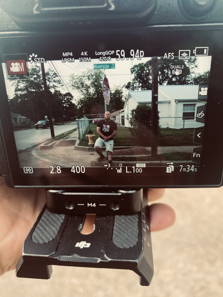 abnrmlmusic's tweet photo. Today’s Grind....
Music Video with @Drixtopher:✅
Interview with Set Free Radio: ✅
The grind don’t stop!
#AB #Drix #RiversideDr https://t.co/xo3UJ78T97