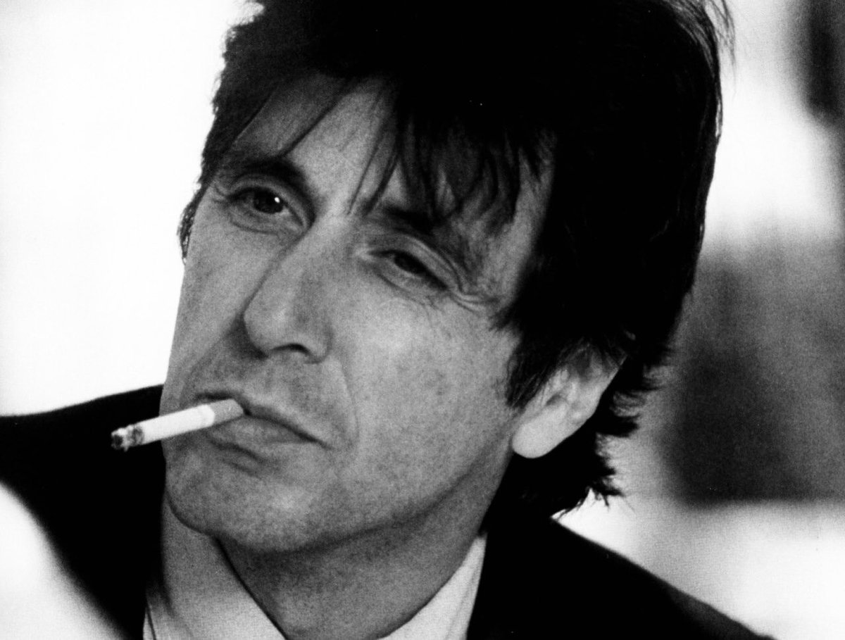 Al Pacino Smoking Wallpaper