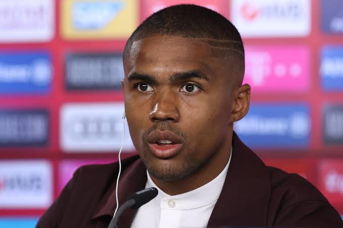 🚨🚨🚨🚨🚨🚨🚨

Vagner Martins da Band RS crava:

DOUGLAS COSTA É DO GRÊMIO!

Tricolor deve fazer o anúncio oficial nas redes do clube nesta quinta-feira.