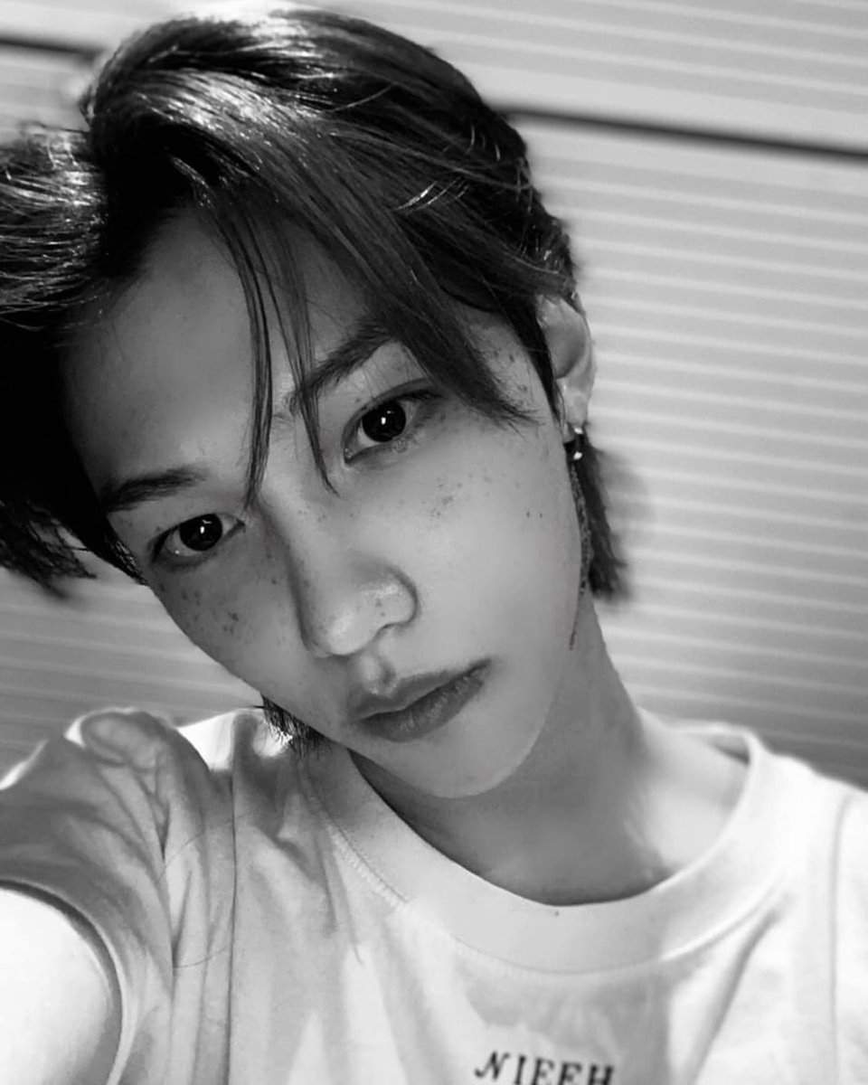 [TEMP PINNED]
⠀
               REID LAGOS 
           — lyb fc. 2000. filo/eng    
           — n/sfw. cursing. dni if uncomfy.
           — mirrored lit. 
           — <a href="/smackUrbeoms/">heiiiii</a>' From Afar
⠀⠀⠀⠀⠀AU.

                        ↻┆♡