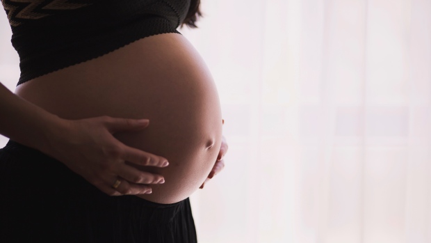 CTVNews's tweet photo. Two studies to examine safety of COVID-19 vaccine for pregnant and breastfeeding women https://t.co/NxGpnFcbGE https://t.co/3LqQdztFf4
