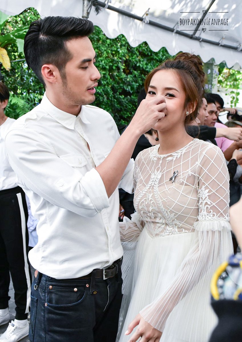 อาจจะไม่เหมือนเสือที่น่าขยุ้ม แต่ก็มีแก้มนุ่มๆที่น่าขย้ำ 👩‍❤️‍💋‍👨 ขอให้เป็นวันที่สดใสนะจ๊ะทุกคน #บอยชิป #boy_pakorn #sirinissirin #b1b2loveunlimited