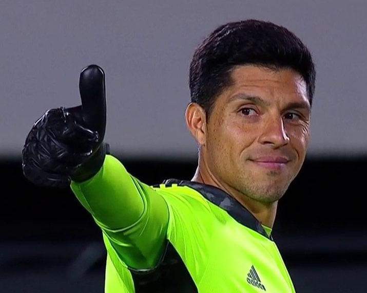 ElMasGrannde's tweet photo. "Solo vine por una cosa a este club: ponerme la camiseta de River. Se dieron cosas con el tiempo, se ganaron cosas pero no vine a buscar ser ídolo. Solo vine a ponerme la camiseta de River"

- Enzo Nicolás Pérez. https://t.co/QCFyezjQxH