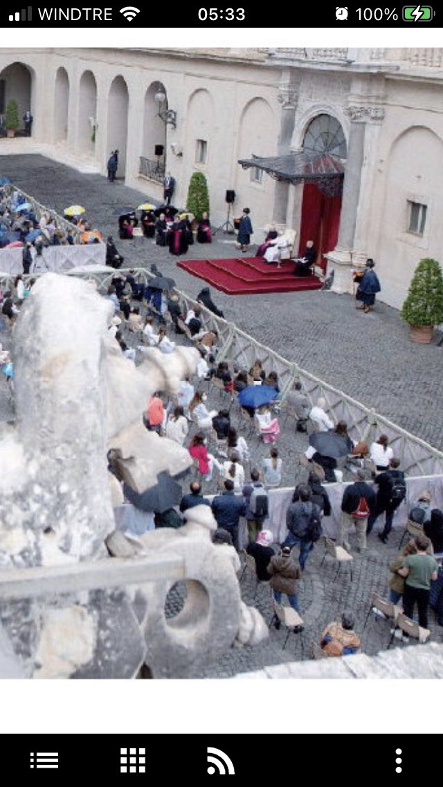 “Anche se tu, Dio mio, fai di tutto perché io smetta di credere in te, io continuo a pregarti.” Nella catechesi del Papa riecheggia il grido di Giobbe. #PapaFrancesco #preghiera