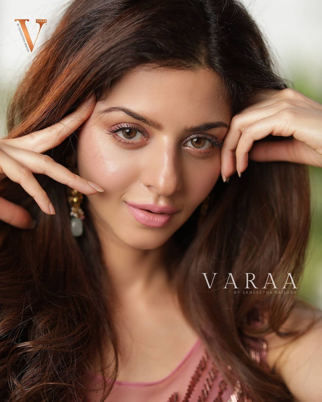 E1zUT9FVkAUO7rU?format=jpg&name=large