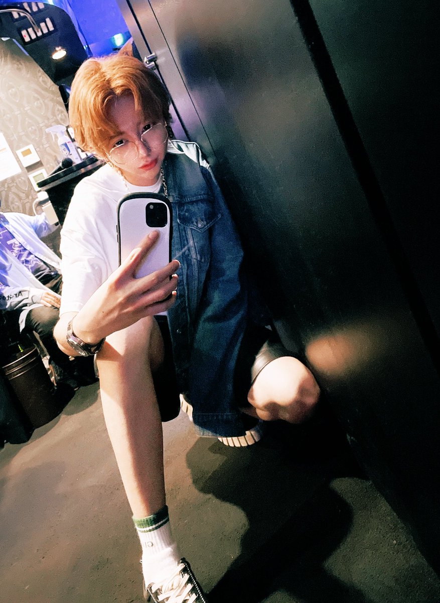 cocoa_gd's tweet image. ・デニムジャケット
BALENCIAGA
￥154,980

・インナー
STUDIOUS
Pokemon×MSTERGENTLEMAN
￥8,250

・パンツ
tk.TAKEO KIKUCHI
レザーショーツ
￥11,000

#ABgd
#ALPHABET
#おしゃれさんと繋がりたい