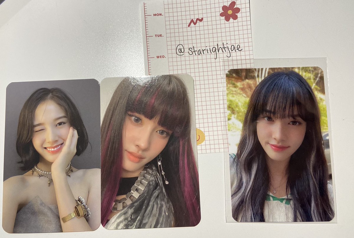 seleᵛ♡¹²⁷🌻 tweet media