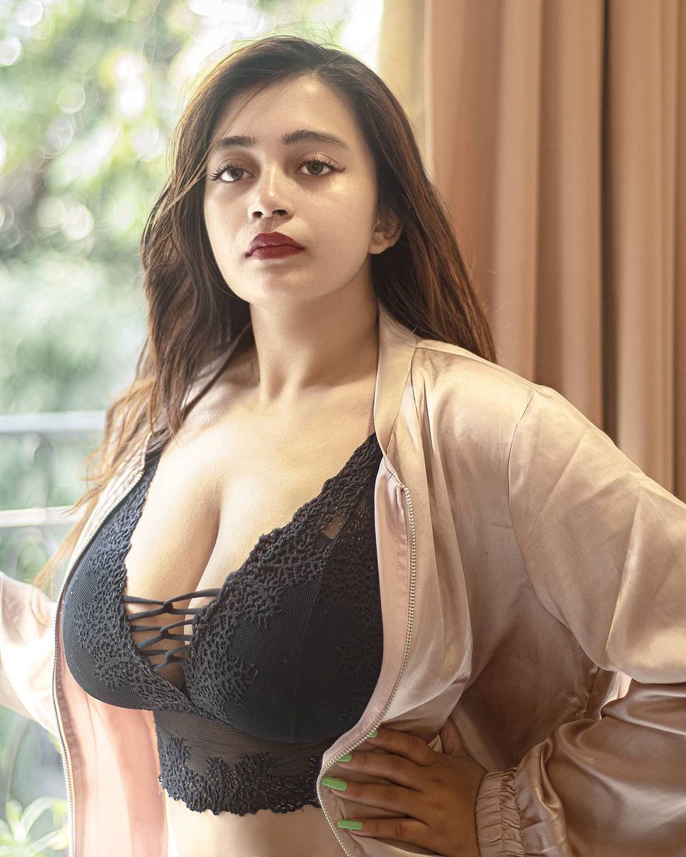 instahotmodels's tweet photo. • 𝐅𝐞𝐚𝐭𝐮𝐫𝐢𝐧𝐠 𝐁𝐲 : 🎉 @instahotmodelshub
• In Frame : 👰  @rimpi31 @rimpihere
• Photographer : 📸 @da.candidaffairs

#SnehaKarmakar #Rimpi https://t.co/KqxeOzWO2O