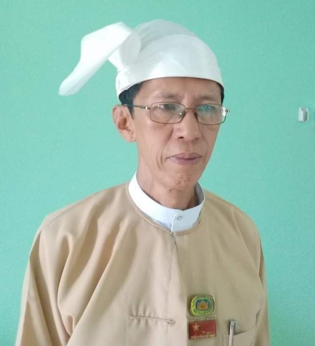 J_Ji_Yong's tweet photo. U Than Hlaing Gyi, a Parliament member from #Pinlaebu, Sagaing Region was abducted by Military terrorists this morning, reported by the residents. 

#May20Coup
#WhatsHappeningInMyanmar https://t.co/PILhQZKNIc