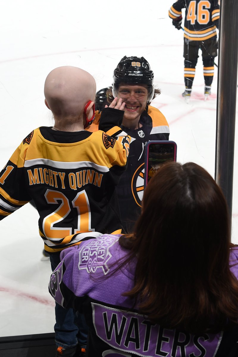 NHLBruins's tweet photo. Always bringing us luck. 💪

#NHLBruins https://t.co/X2KtmJipbX