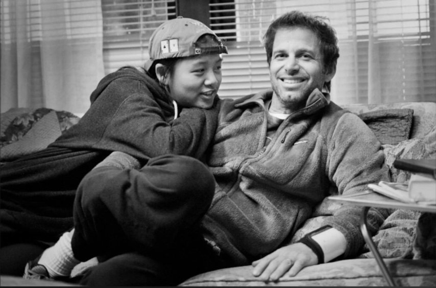 JefferyWarfiel2's tweet photo. 1 year ago today a 3 and half year battle came to a end and shook the foundation of Hollywood and was a win for fans and artists everywhere. I know Autumn is smiling down on everyone and is happy for eveveryone. Especially her mom and dad #ZackSnydersJusticeLeague #ForAutmn https://t.co/mqQcKIxJjT