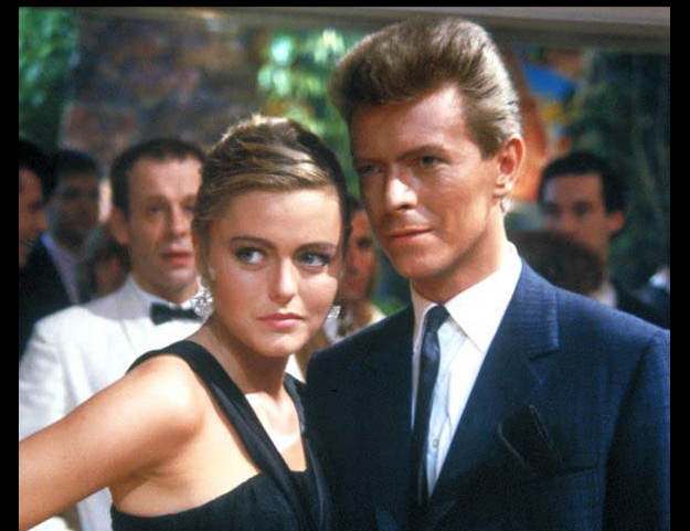 AngusKohm's tweet photo. Absolute Beginners (1986) by #JulienTemple
w/ #PatsyKensit #EddieOConnell #DavidBowie #RayDavies
In London in 1958, a young photographer seeks media stardom to keep the love of a beautiful, aspiring fashion designer.
"Welcome to the world of your dreams!"
#Musical #Romance https://t.co/APNAZpD2Gs