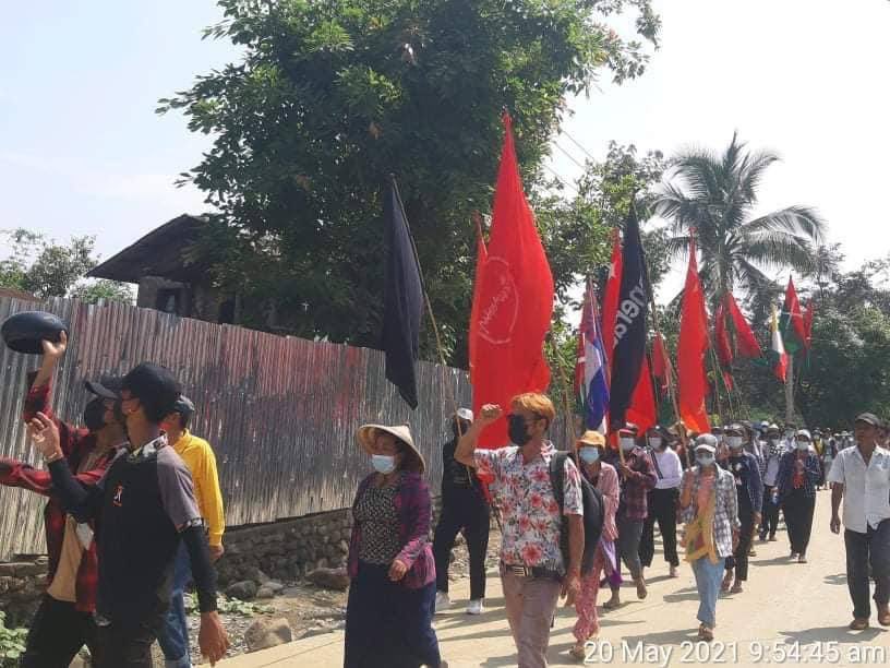 Today, residents of Lone Khin and Hpakant tsp marched and protested against the military coup. #May20Coup  #WhatsHappeningInMyanmar  #MindatIDPCamp