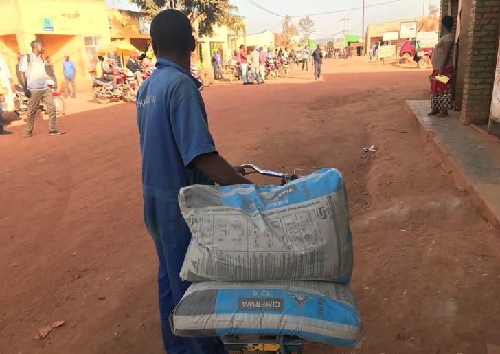 StanGetui's tweet image. Kenya, Uganda and Tanzania have been the largest recipients of #blendedfinance in #Africa. And Rwanda might want a piece of that. But the jury is still out on whether its #SMEs can make the transition from concessional to private-sector financing. 

bit.ly/3f1tzz3