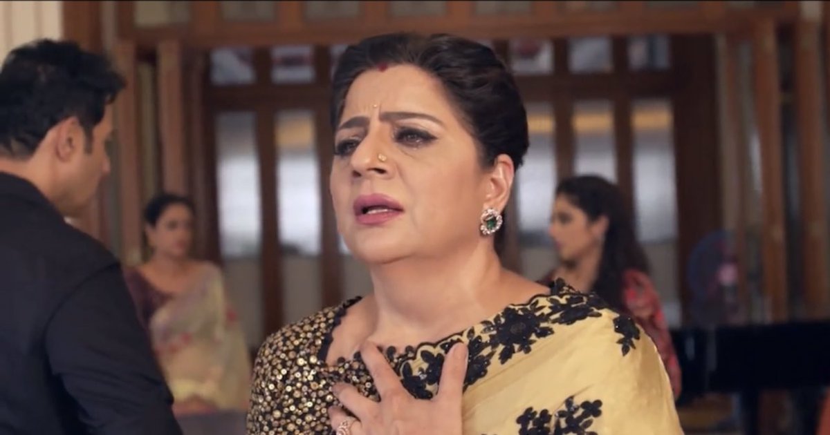 DeviSabherwal's tweet photo. aap logo ke dua aur kripa se mujhe bas minor heart attack aya tha . ab shaurya ne shagun se engagement kar li . shaadi bhi karega toh main bilkul teek ho jaungi. aap log zyda tension mat lena

#ShauryaAurAnokhiKiKahani https://t.co/vehdDtrHRu