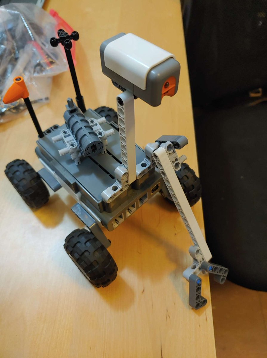 The Gulf English School - Secondary tweet media