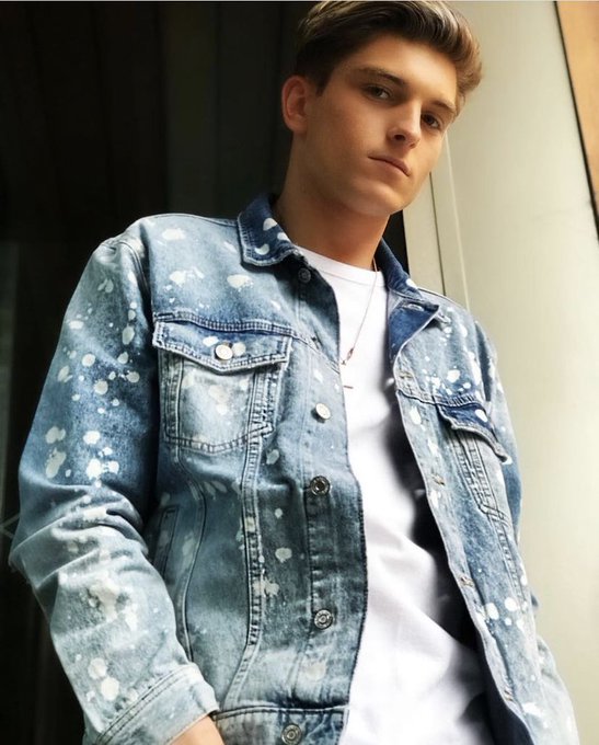 One minute you are a kid before you know it you are doing a full food shop for the house that you&rsquo;ve<a href="/tag/adultingandstuff"class="tags"><span>#adultingandstuff</span></a>