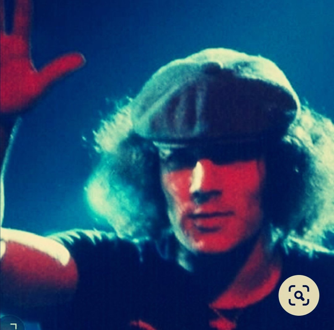 PWRUPACDC's tweet photo. Demon fire... Its all you desire!!! #ACDC https://t.co/0Jw2FJgQcf