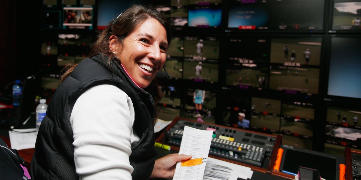 GolfDigest's tweet photo. For the first time since the U.S. Women’s Open was first broadcast in 1965, a woman will oversee its production. 💯
More on Beth Hutter, a 15-year Golf Channel veteran, making history at The Olympic Club this week: https://t.co/DAi4CUYcf6 https://t.co/2a9fERGb0P