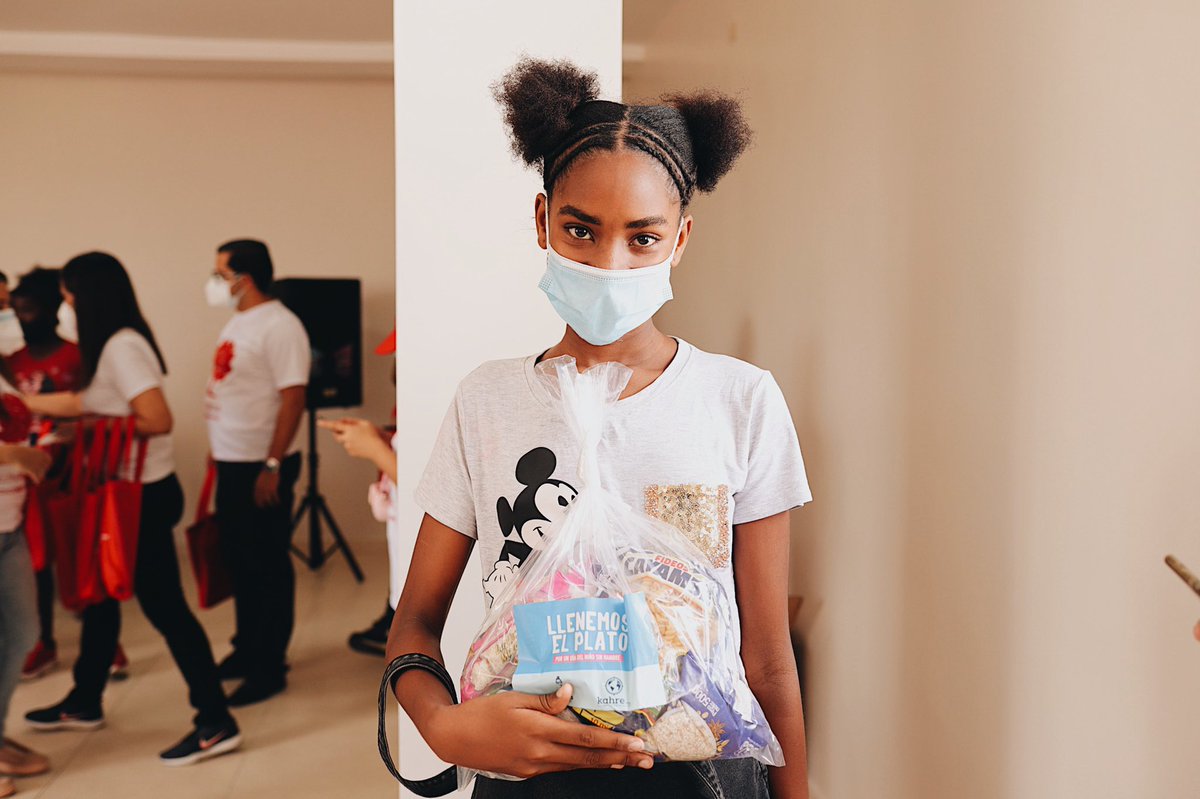 Gracias a todas las manos que se juntaron para armar los kits y a quienes nos donaron hoy pudimos hacer una entrega de nuestra campaña #LlenemosElPlato 
¿Nos ayudan a hacerla de manera permanente?
#KahreOrg #ElPoderDeAyudar