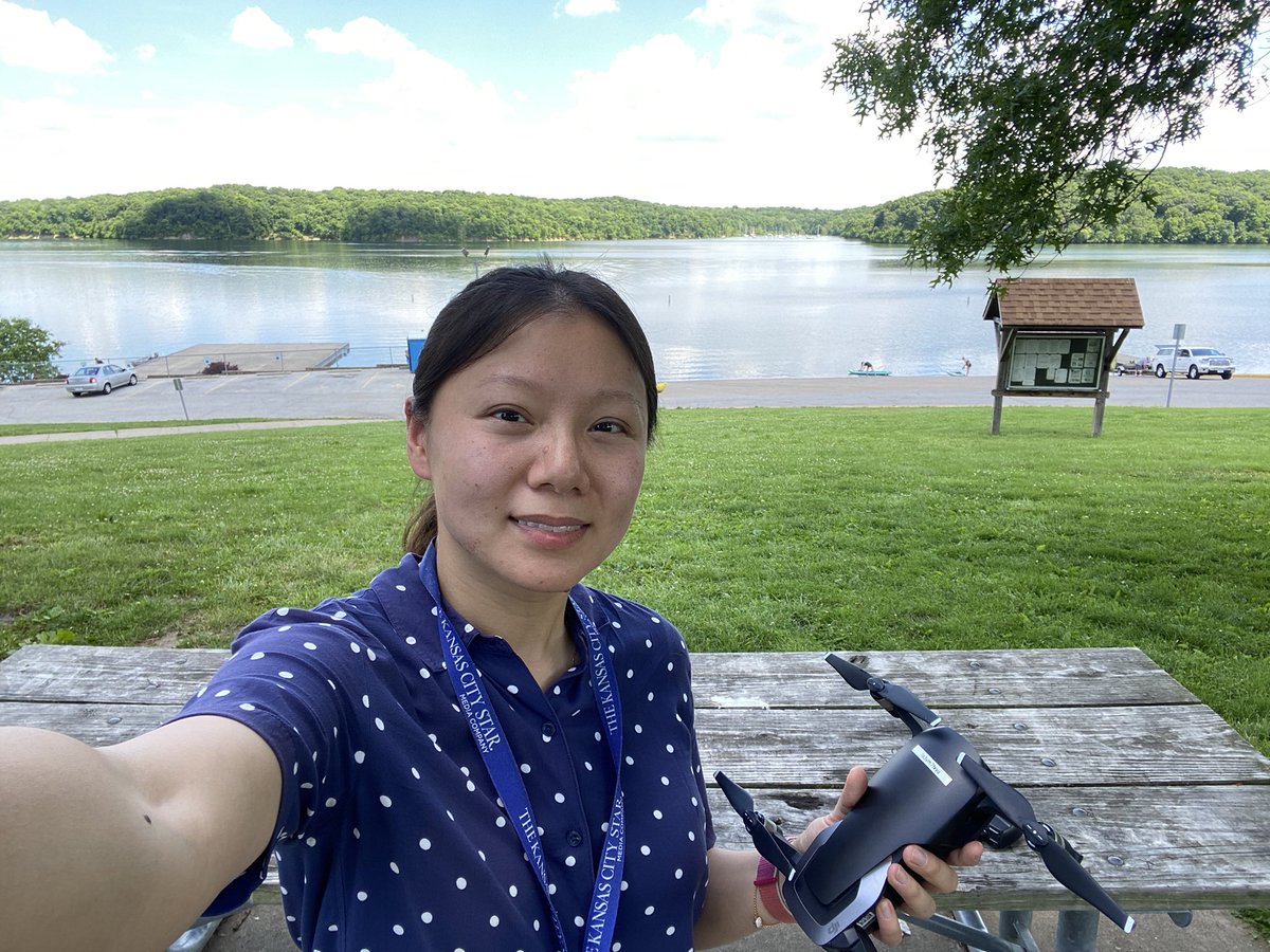 Today is the first day that I have decided not to wear a mask on assignment. I was fully vaccinated in April. To let my subject see who I am without my mask feels great. A couple folks came up to me and chatted. I’m able to make connections in the community again. #readlocal