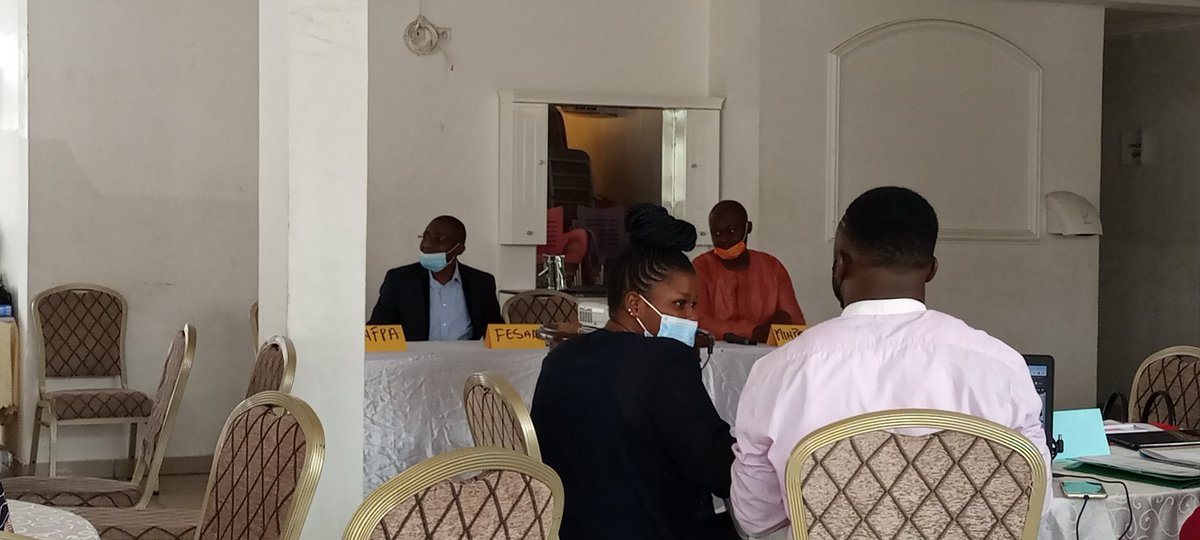 AGUI_FOUNDATION's tweet image. PLANIFICATION  FAMILIALE et tour ce que cela comporte.
 MINSANTE, MINPROFF, Dr Barrières (rireeee) mercredi dernier organisé par FESADE
AGUI FOUNDATION bien représenté.
#PF2020
#FESADE
#MINSANTE
#MINPROFF
#AGUI_FOUNDATION