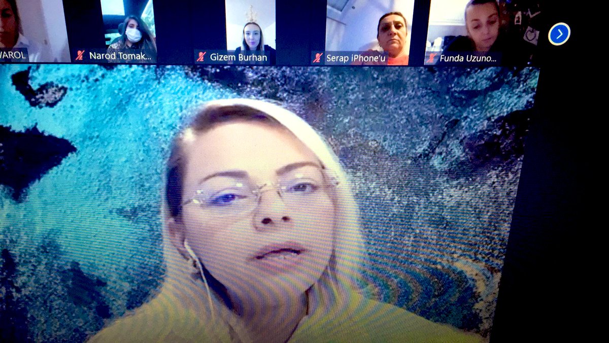 Genel Müdür Yardımcımız Sayın Hale Güneş,ilkokul eğitim ekibimiz ve 1. Sınıf öğretmenlerimizle ‘Okuma Yazma Süreci Değerlendirme Toplantısı’nda bir araya geldik.Tüm destekleri için teşekkür ederiz.❤️💙
<a href="/ErkenCocukluk/">Hale Güneş</a> <a href="/gekiner/">Gülistan Ekiner</a> <a href="/arzutunc1/">arzutunc</a> @melikeulusoybk 
#bahçeşehirkoleji