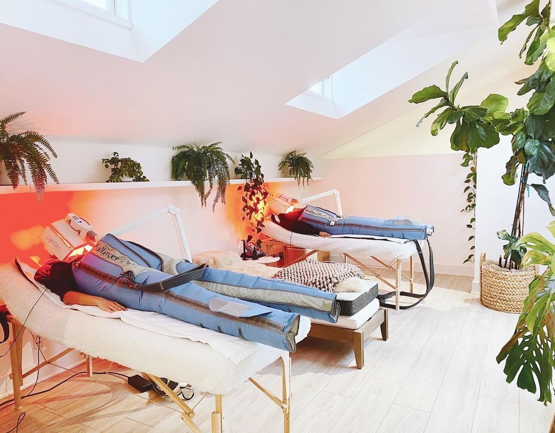 What other types of services have you received during a LightStim treatment?

These two are doing LightStim + lymphatic drainage massage together!

LightStim goes great with facials, combination treatments, post-procedure care, and more.
⁠
#GetYourGlowOn 📷: <a href="/ballancerpro/">Ballancer®Pro USA - The Original</a>