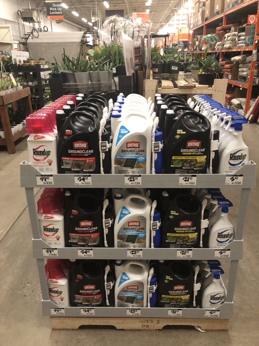 jasonjohnson_JJ's tweet photo. Loaded up and ready to rock! ⁦@3485HomeDepot⁩ ⁦@ScottsLawn⁩ ⁦@Scotts_MGro⁩ ⁦ https://t.co/RtPpTTpPnL
