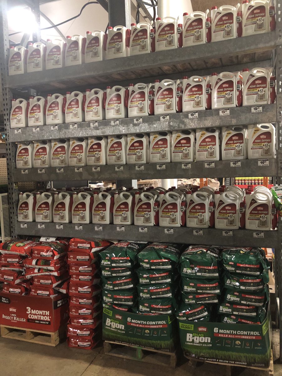 jasonjohnson_JJ's tweet photo. Loaded up and ready to rock! ⁦@3485HomeDepot⁩ ⁦@ScottsLawn⁩ ⁦@Scotts_MGro⁩ ⁦ https://t.co/RtPpTTpPnL