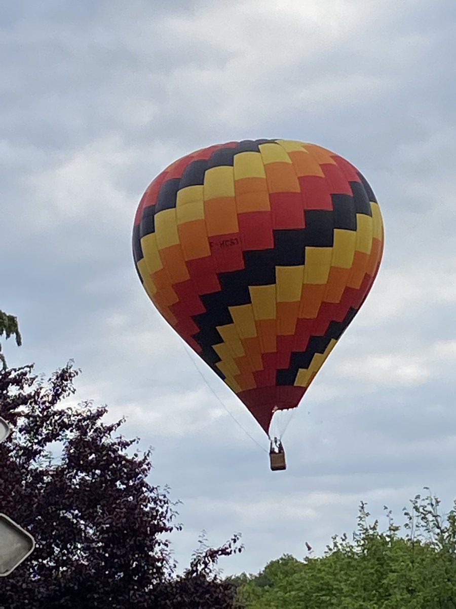First day going out to the petit village…and there it was the first air balloon of the season… Vive la France!!