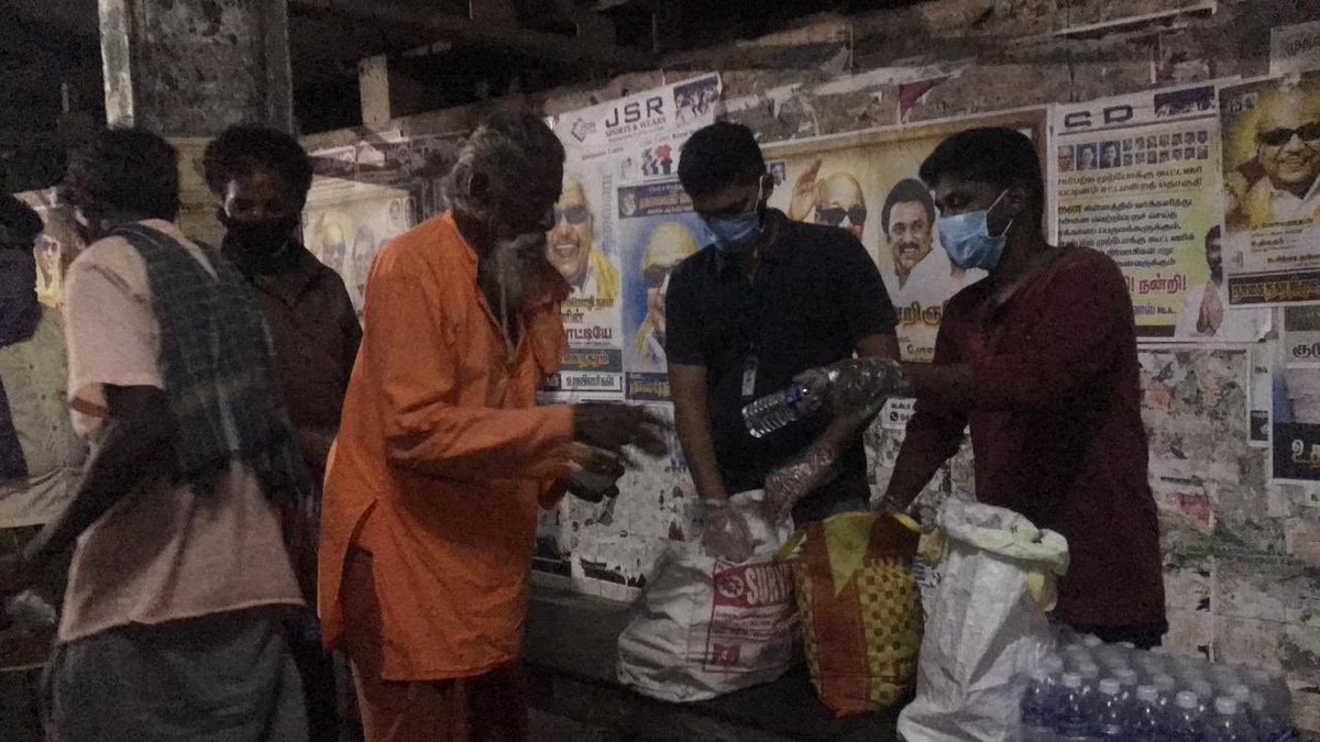 IvuCharitable's tweet photo. (03/06/2021) Our team members provided food & water bottles for 70 Homeless people in #Nagapattinam
Keep Supporting Us @IvuCharitable
#covid_19 #Foodforhomeless #ivucharitabletrust https://t.co/9F6Zs7JLAD