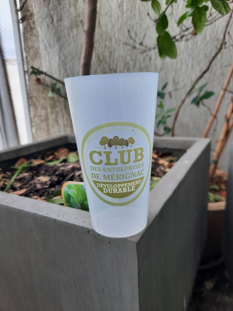 c_tarmo's tweet photo. Les ecocups sont là  #MadeInFrance #reduire #reutiliser #recycler 
#Ecocup offerte pour toute inscription #JourneeMondialeDelEnvironnement
#WEDCEM #entreprises #merignac 
https://t.co/upR7M9KeUF https://t.co/ip9jYKSiuJ