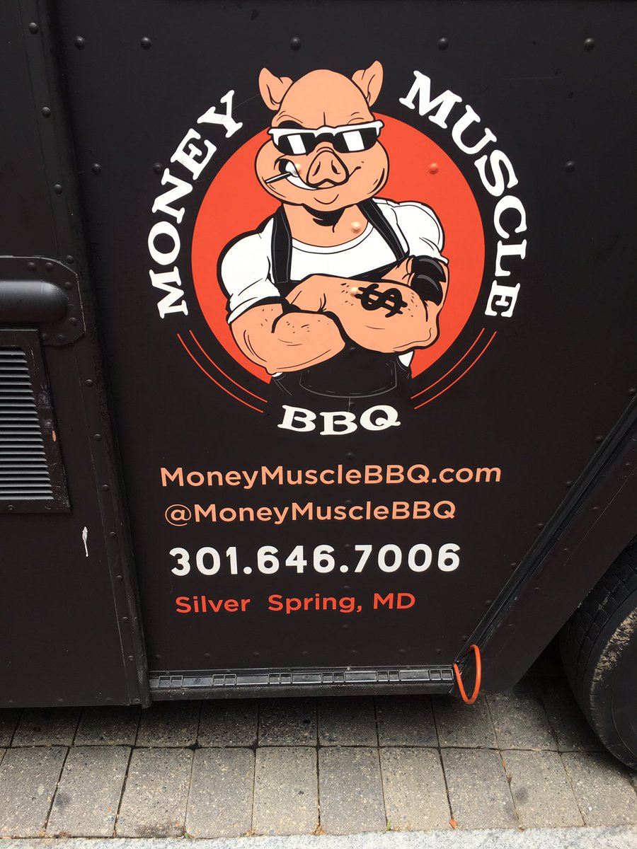SenateSquareDC's tweet photo. Come join us for lunch sponsored by money muscle food truck #SenateSquare https://t.co/qXTcGropav