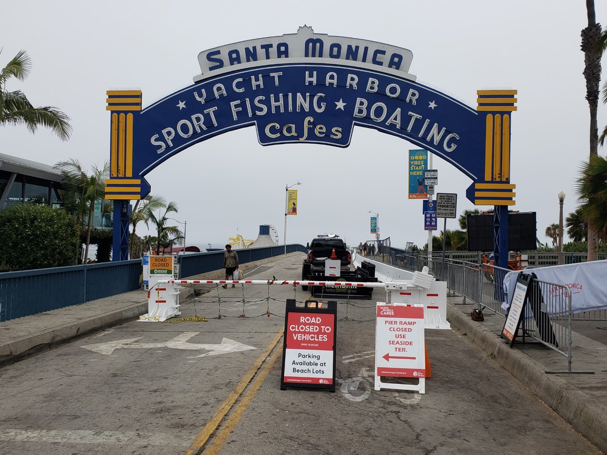 meridianbarrier's tweet photo. Demo day at the iconic Santa Monica Pier. #beamgate #vehiclebarrier #protectingproperty https://t.co/NiquvBRvnY