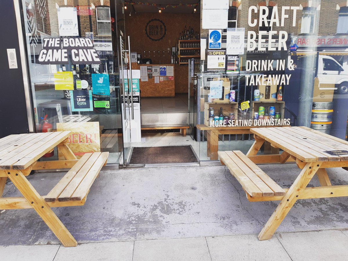 GrinBeer's tweet photo. We've got outside benches available to give you a chance to soak up the lovely evening sunshine with a cold pint ☀️ #afterworkdrinks #hotdaycoldpint #outsideseating #heatwave #craftbeer #finsburypark https://t.co/QbDAhFcFsj